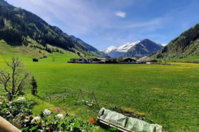 Haus Manuela sonnige Aussicht mit Bergpanorama